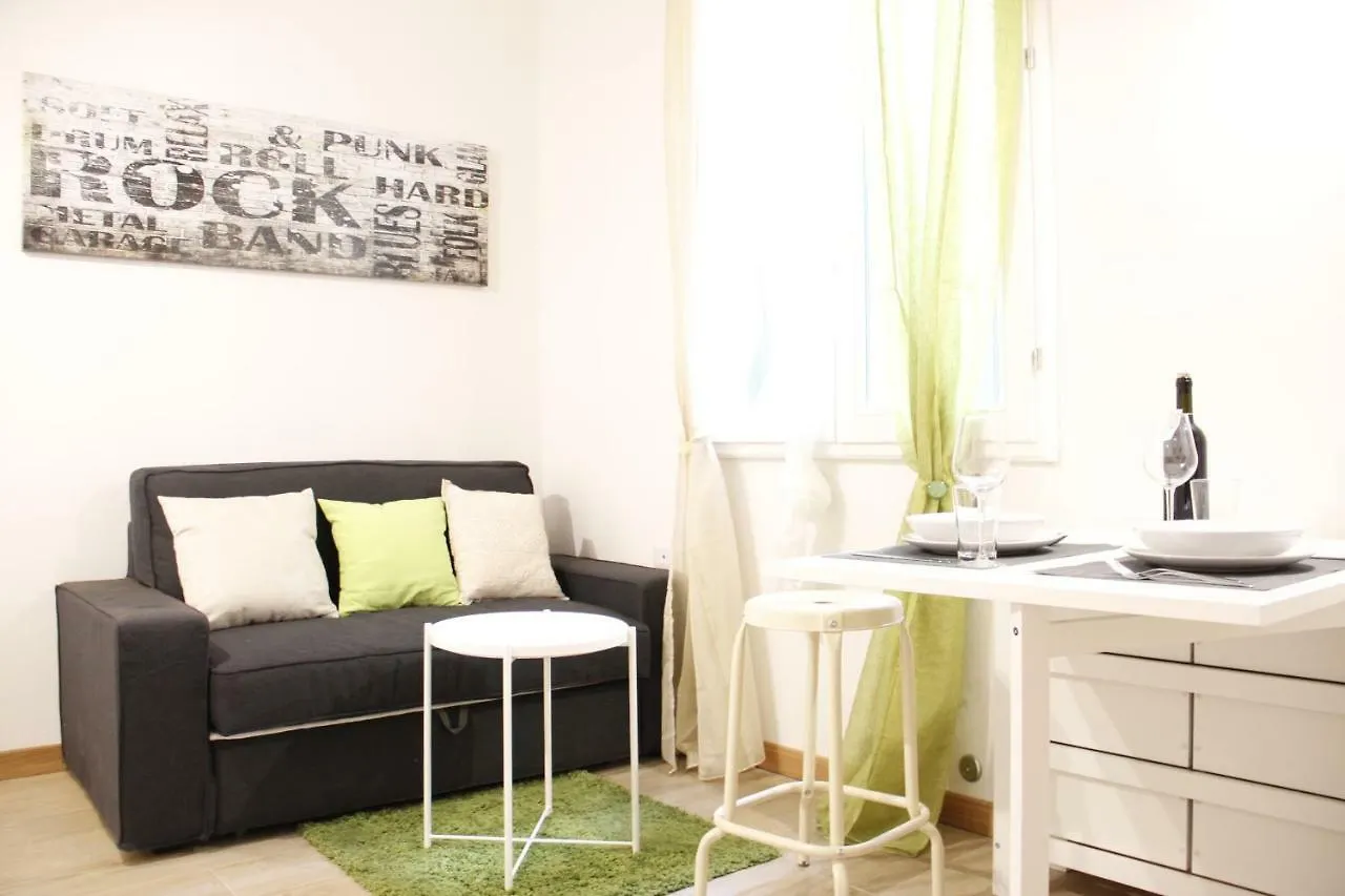 Art Apartment Scala Family Florence 0*,
