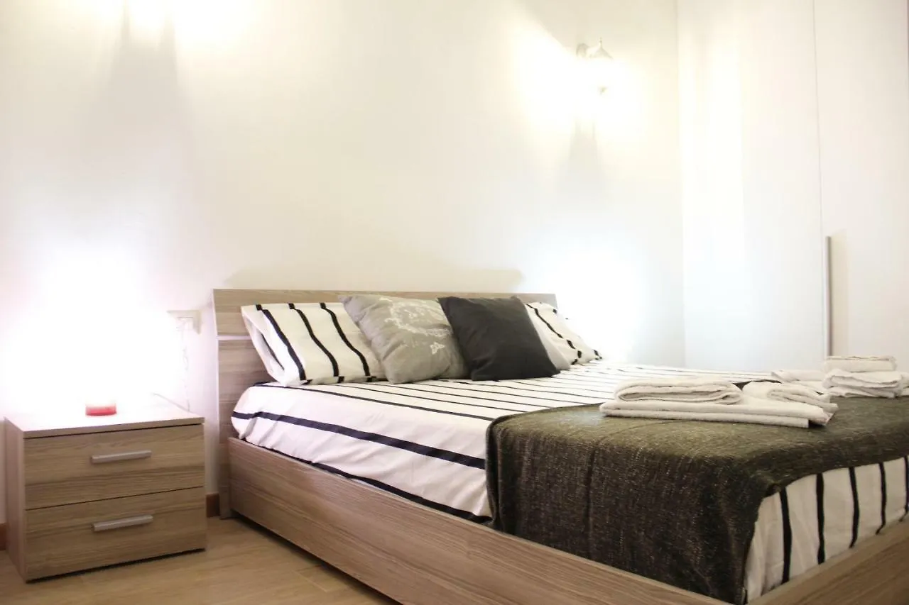Art Apartment Scala Family Florence 0*,  Italië